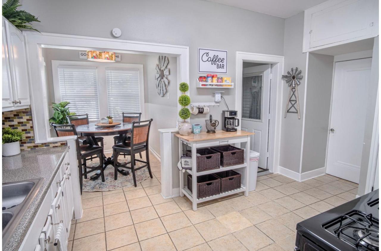 Stunning 3 Bedroom Home Near Dt Alamodome - Riverwalk San Antonio Exterior foto