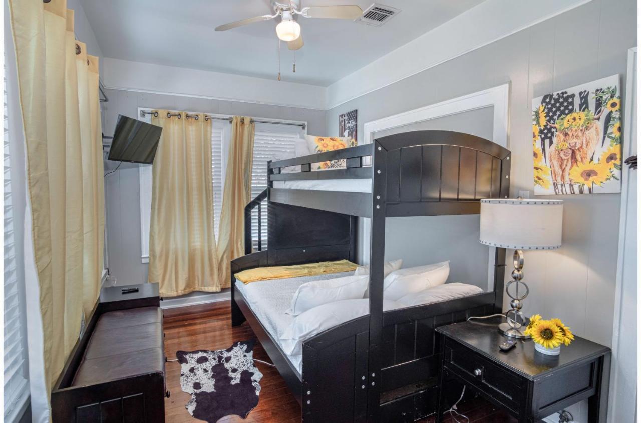 Stunning 3 Bedroom Home Near Dt Alamodome - Riverwalk San Antonio Exterior foto